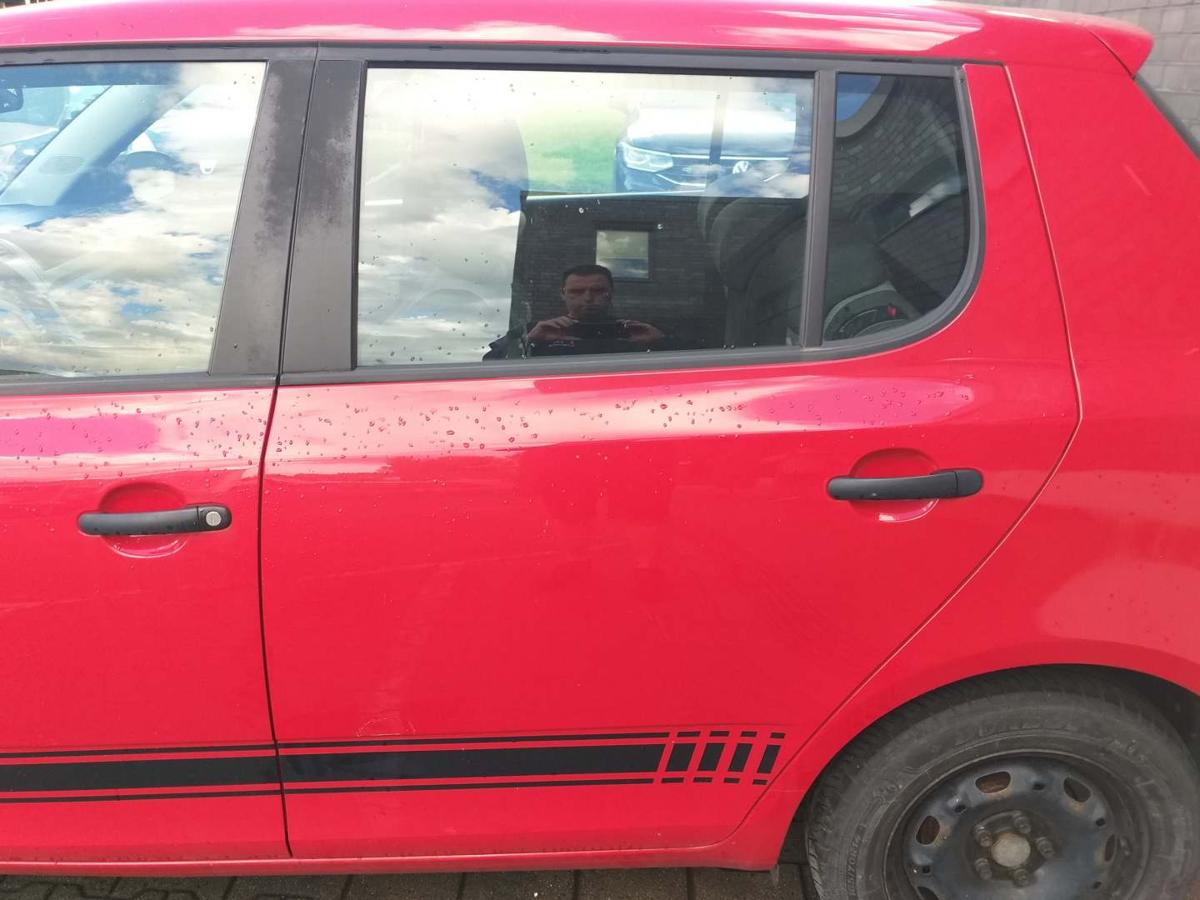 Skoda Fabia 2 5J original Tür hinten links Coridarot LF3K Fließheck Bj.2012
